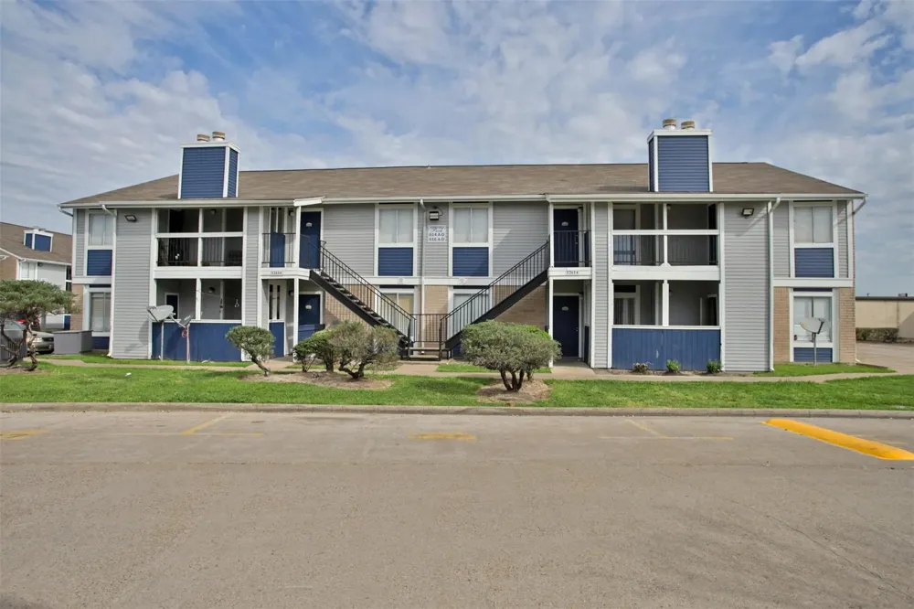 2700 S Dairy Ashford Road #511B Houston, TX 77082