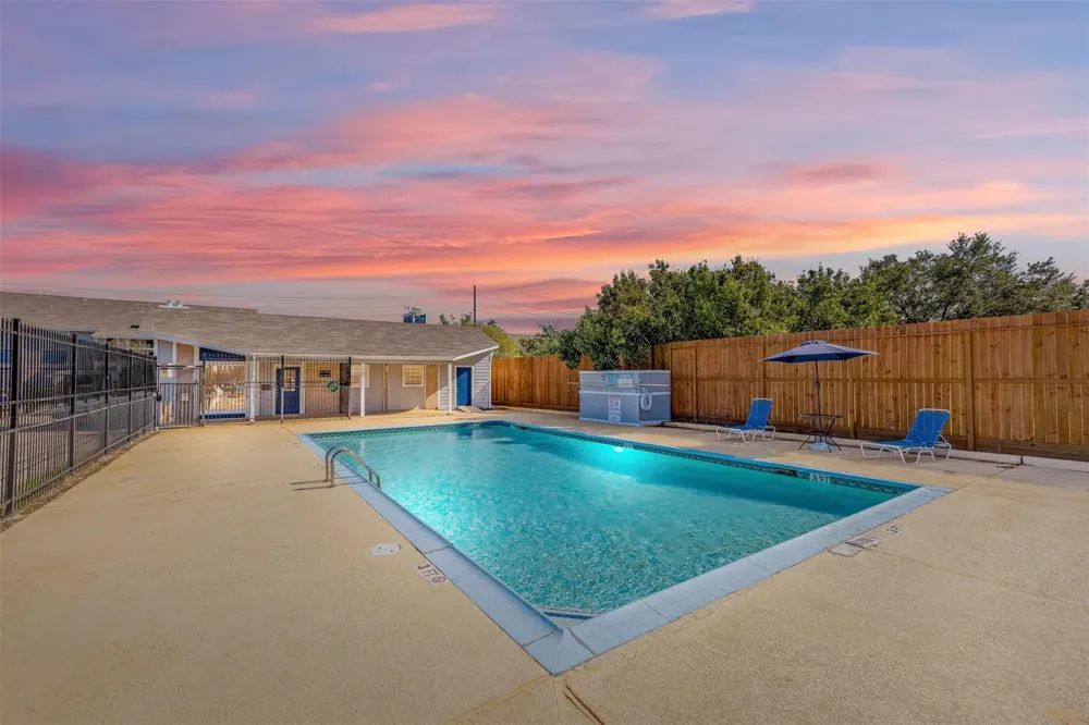 2700 S Dairy Ashford Road #511B Houston, TX 77082
