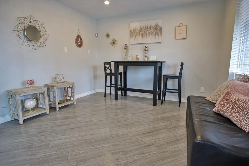 2700 S Dairy Ashford Road #511B Houston, TX 77082