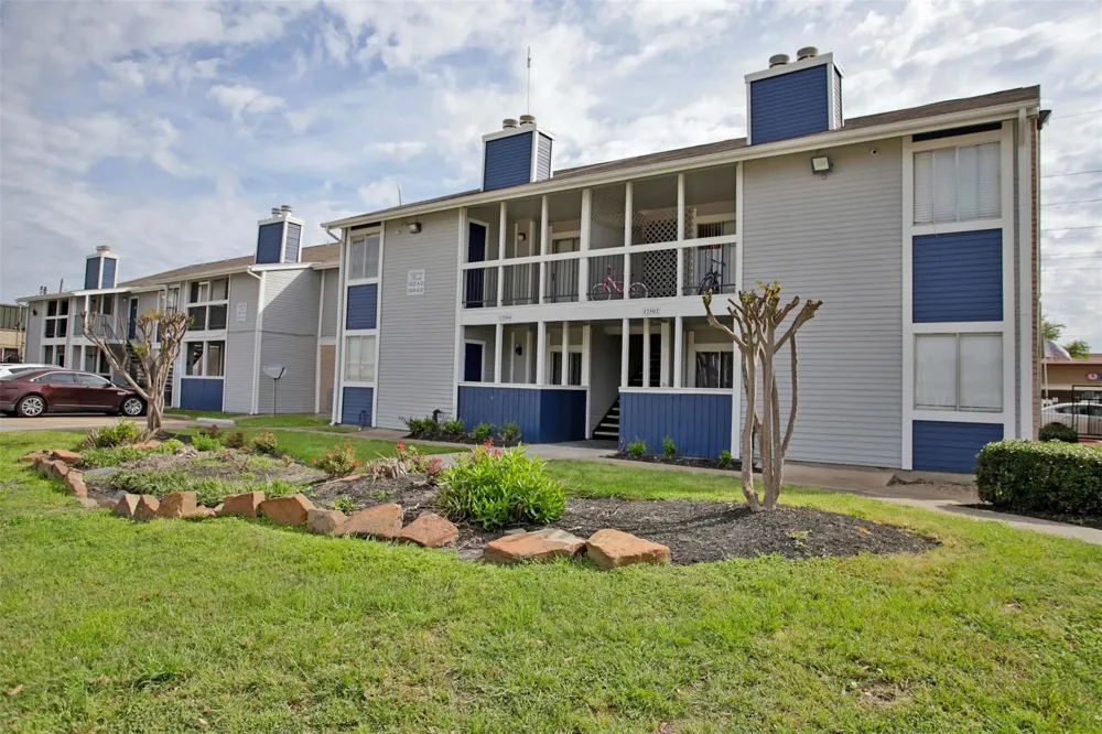 2700 S Dairy Ashford Road #511B Houston, TX 77082