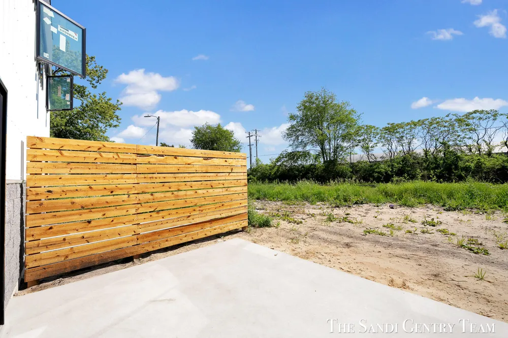 1500 Kooiman Avenue #9 Grand Haven, MI 49417
