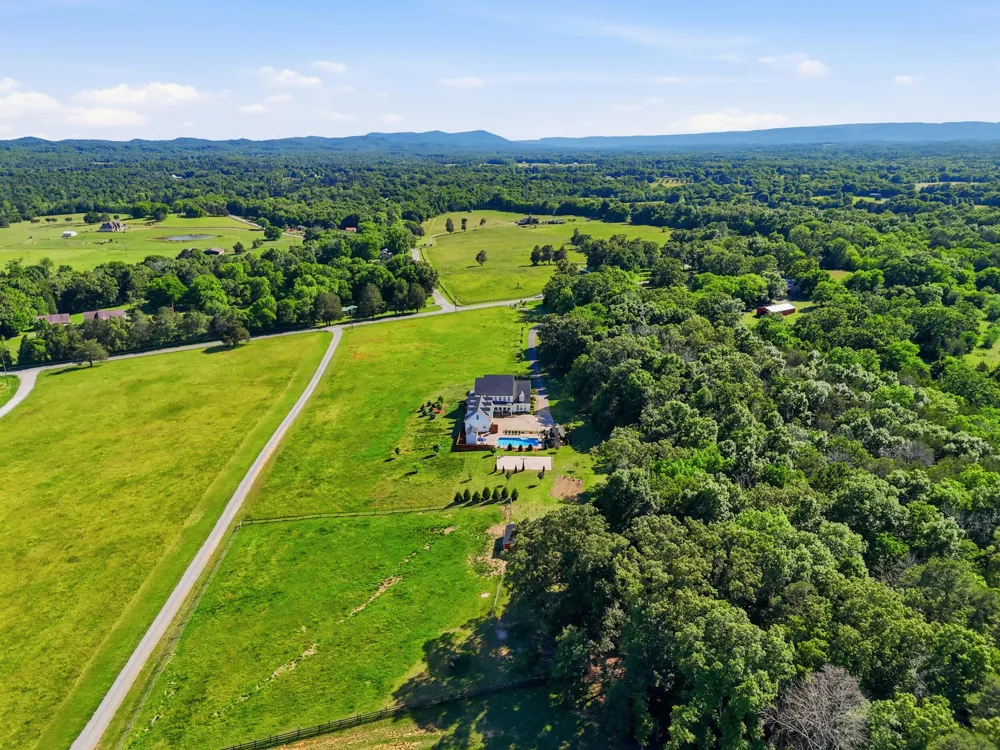 1876 Glass Mill Road Chickamauga, GA 30707
