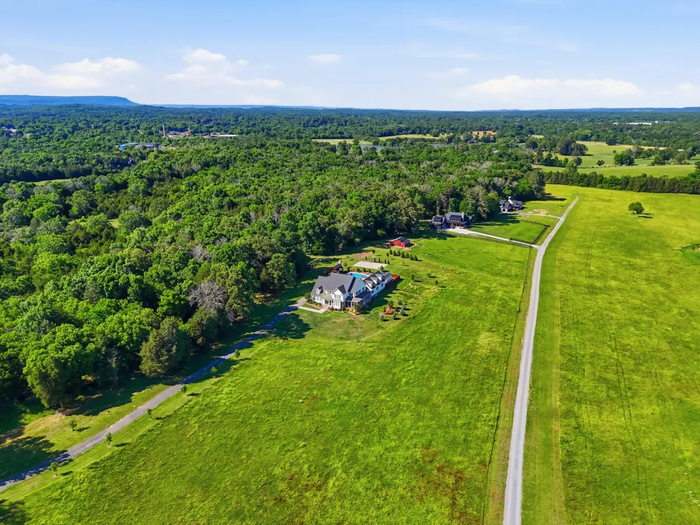 1876 Glass Mill Road Chickamauga, GA 30707