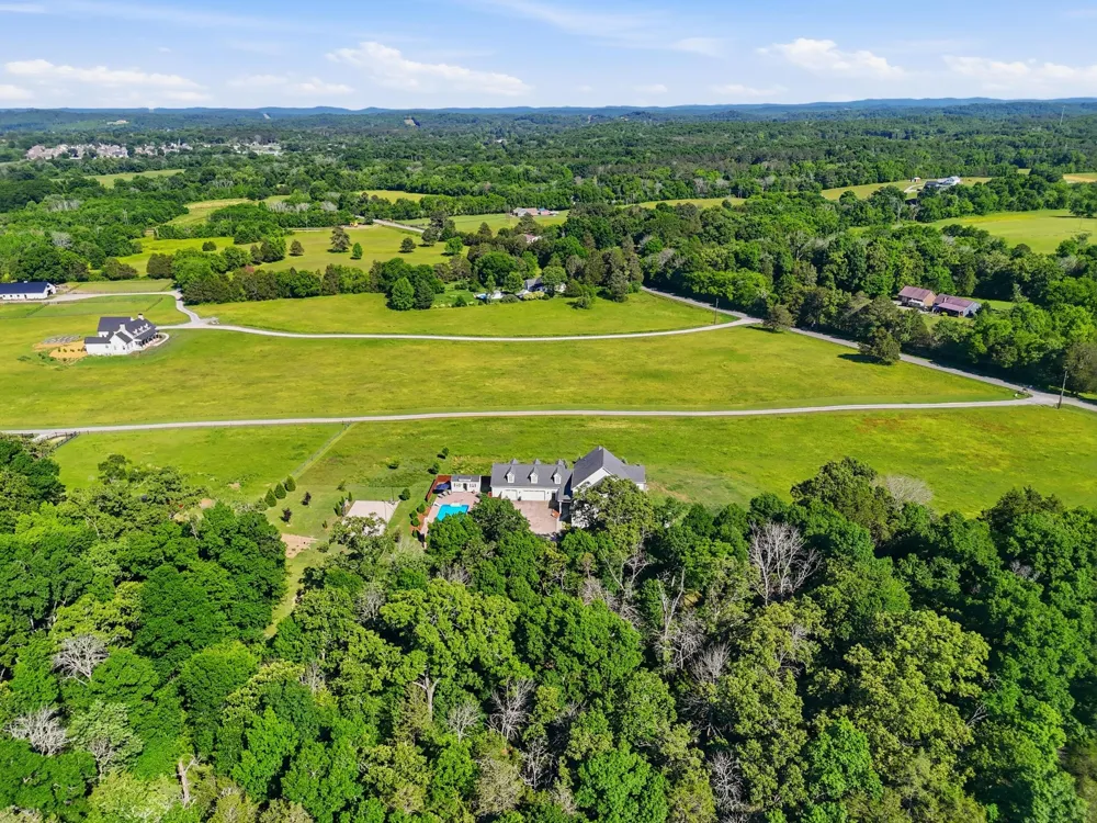 1876 Glass Mill Road Chickamauga, GA 30707