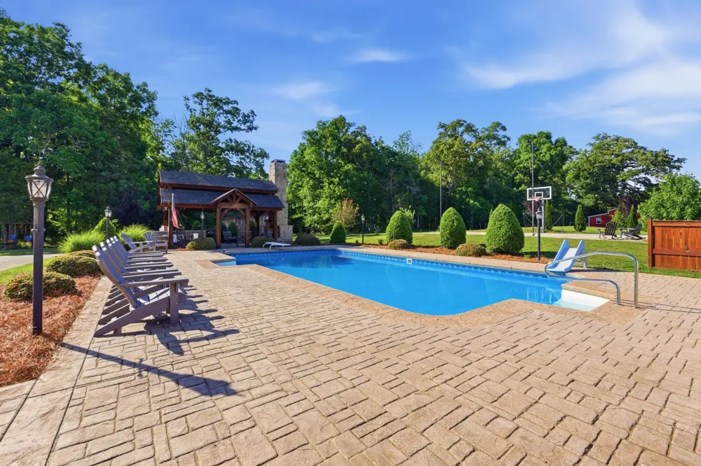 1876 Glass Mill Road Chickamauga, GA 30707