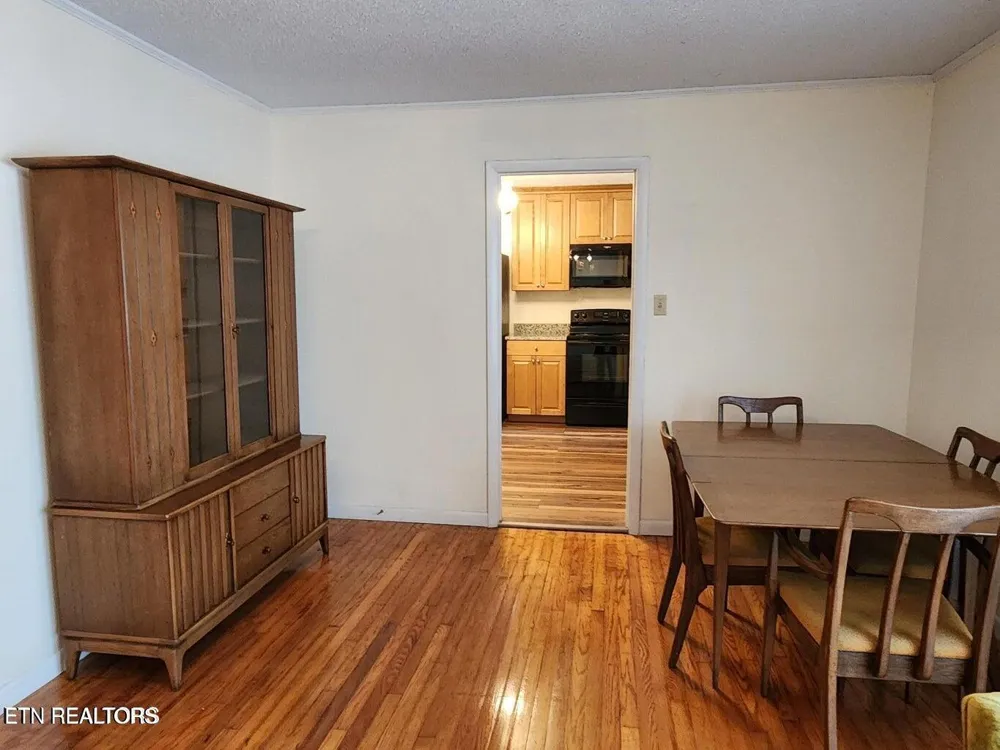 1506 Ridgeway Circle Athens, TN 37303