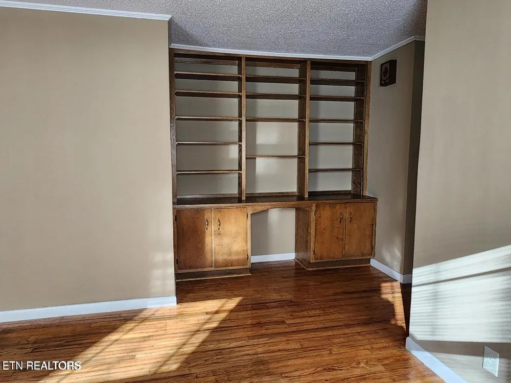 1506 Ridgeway Circle Athens, TN 37303