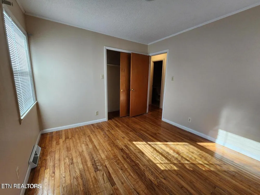 1506 Ridgeway Circle Athens, TN 37303