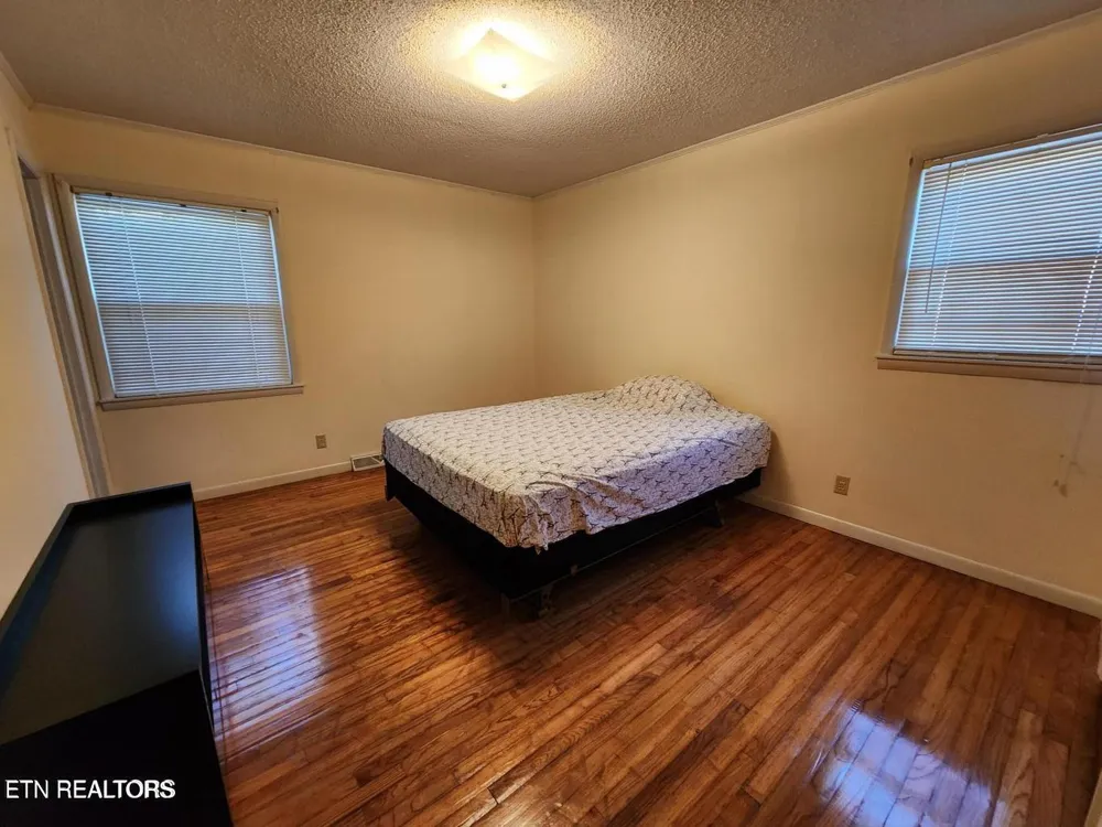 1506 Ridgeway Circle Athens, TN 37303