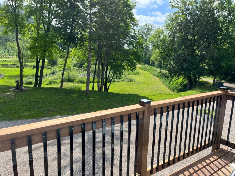 15315 County Road 25 Rollingstone, MN 55969