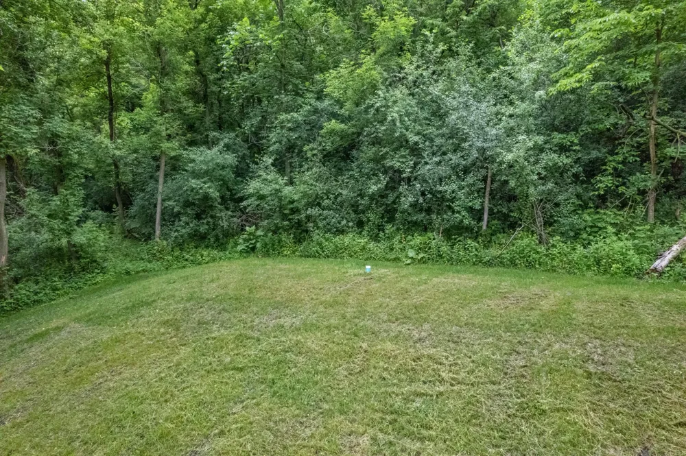 15315 County Road 25 Rollingstone, MN 55969