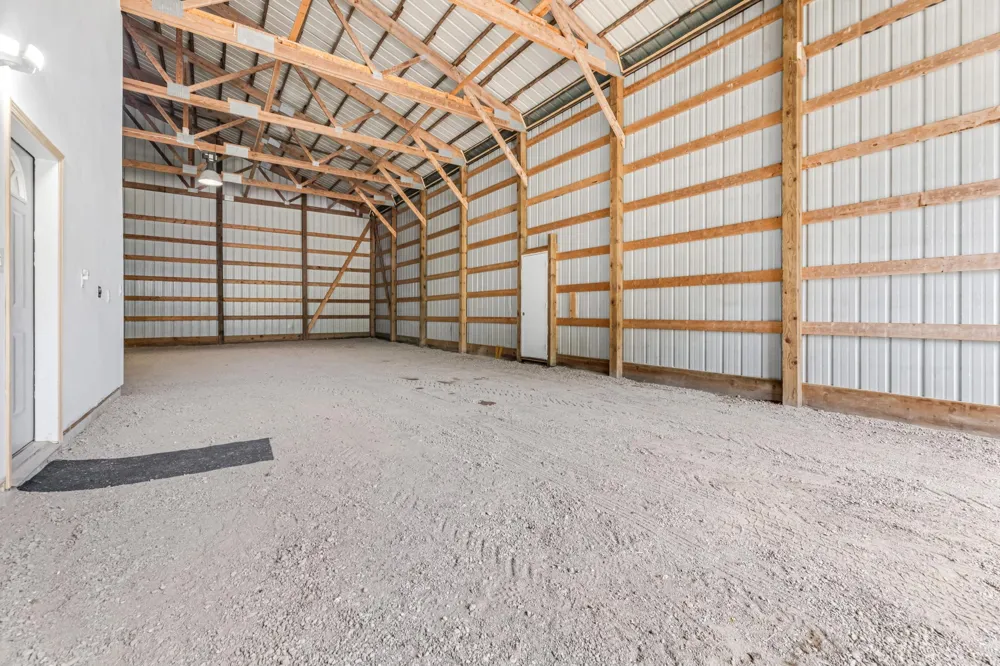 15315 County Road 25 Rollingstone, MN 55969