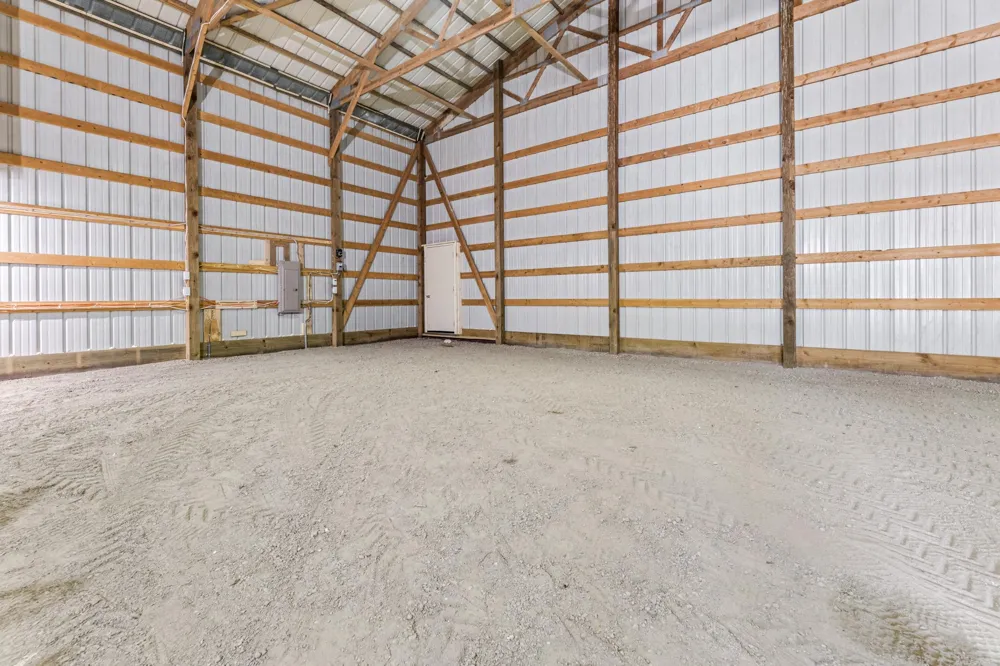 15315 County Road 25 Rollingstone, MN 55969