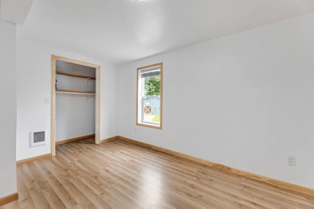 15315 County Road 25 Rollingstone, MN 55969