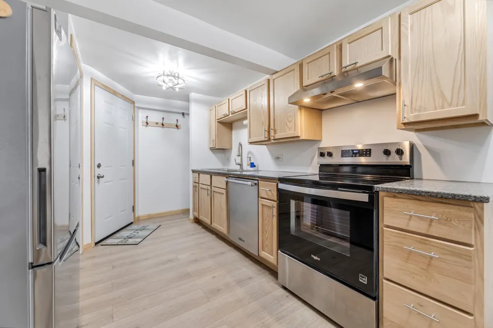 15315 County Road 25 Rollingstone, MN 55969