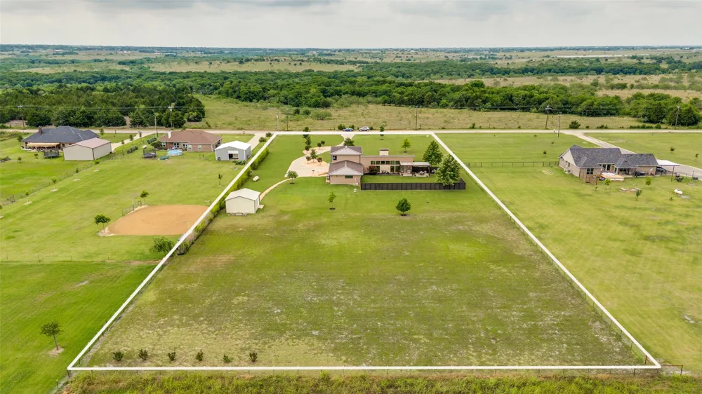 3221 Wilson Road Palmer, TX 75152