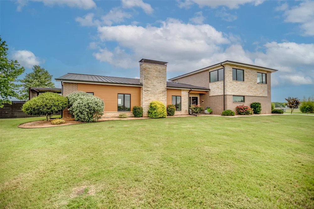 3221 Wilson Road Palmer, TX 75152