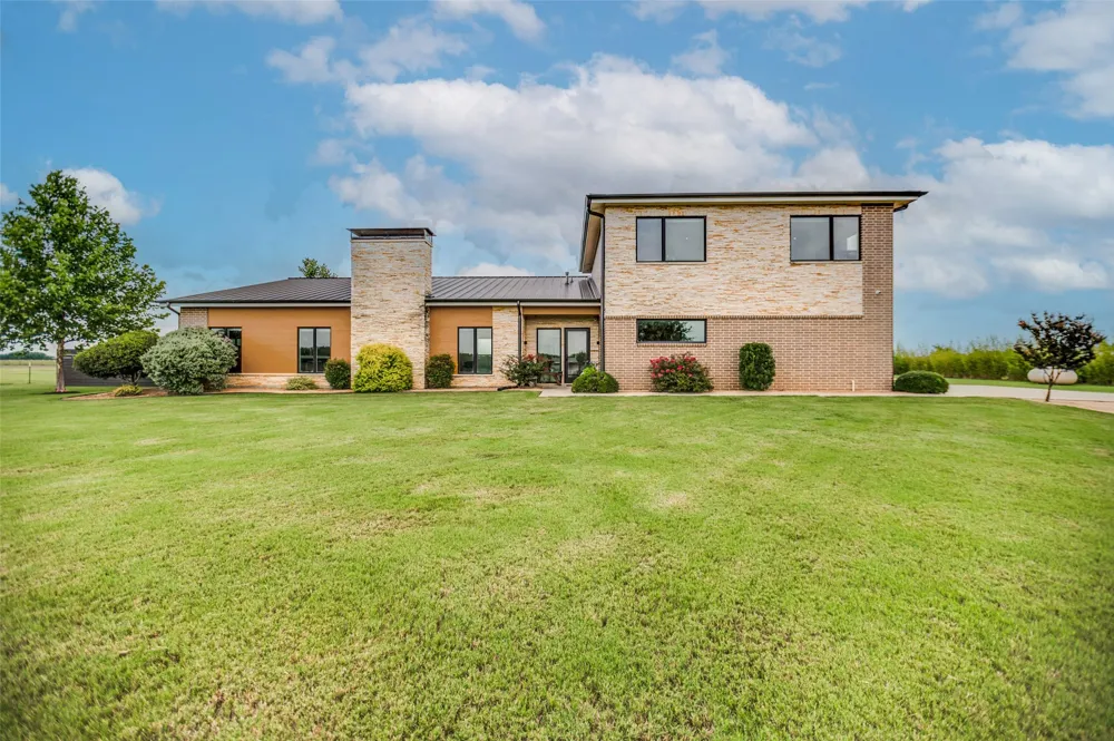 3221 Wilson Road Palmer, TX 75152