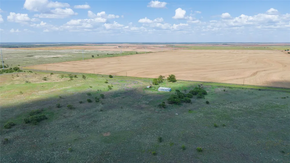 300 County Road 232 Rotan, TX 79546