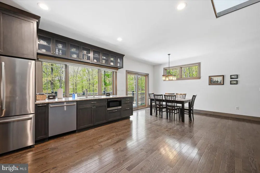 115 RIDGEWOOD LANE Hawley, PA 18428