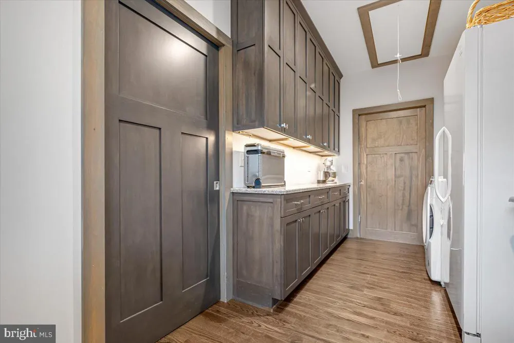 115 RIDGEWOOD LANE Hawley, PA 18428