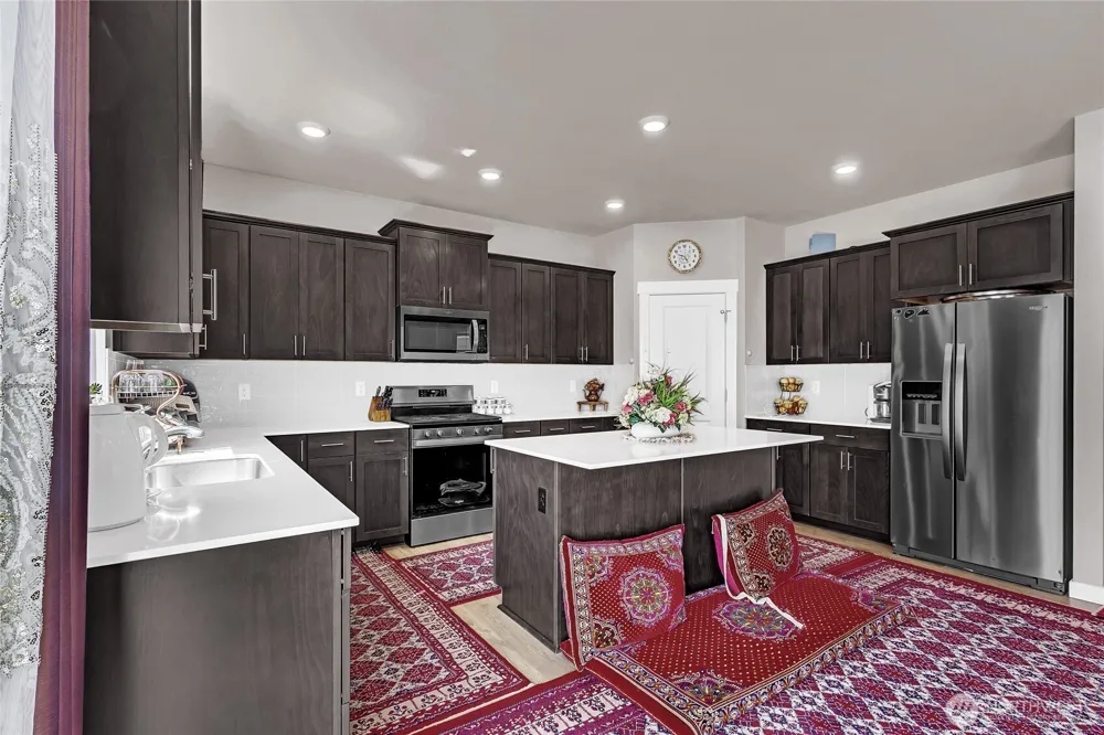 28221 33rd Place S Auburn, WA 98001