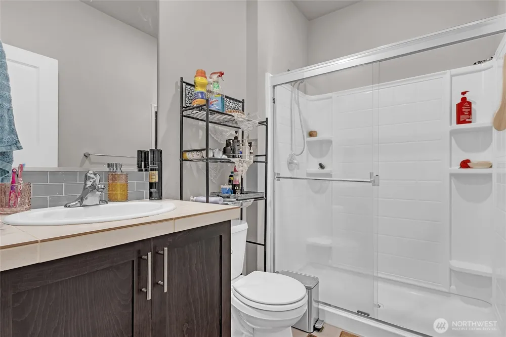 28221 33rd Place S Auburn, WA 98001