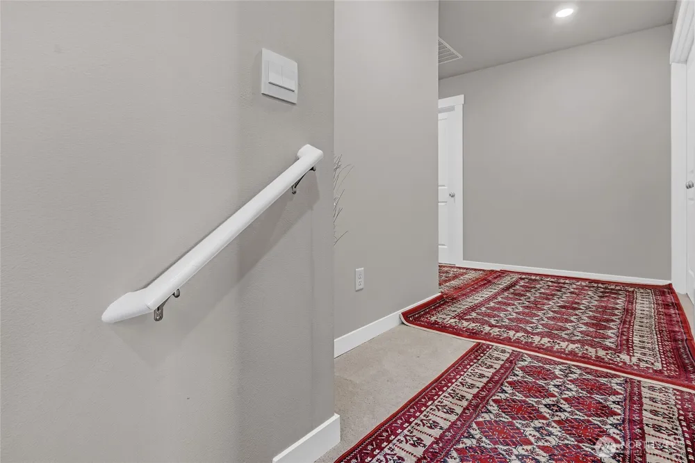 28221 33rd Place S Auburn, WA 98001