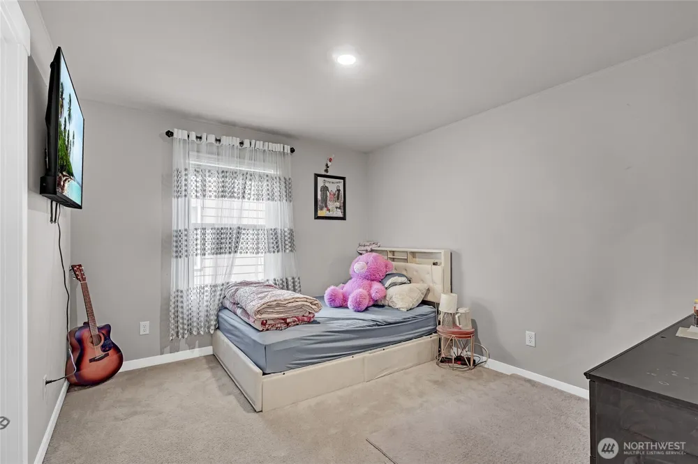 28221 33rd Place S Auburn, WA 98001