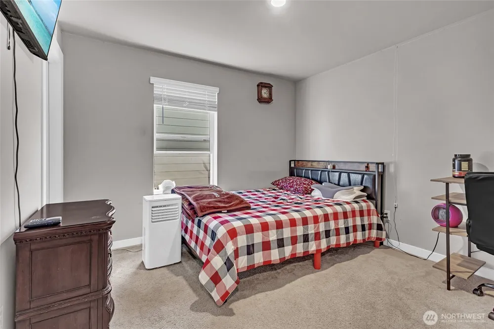 28221 33rd Place S Auburn, WA 98001