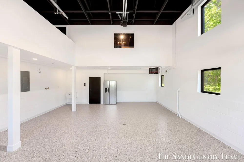 1500 Kooiman Avenue #12 Grand Haven City, MI 49417