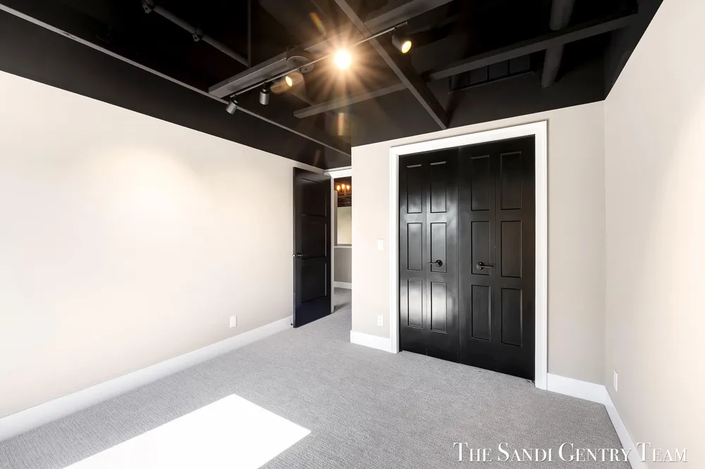 1500 Kooiman Avenue #12 Grand Haven City, MI 49417