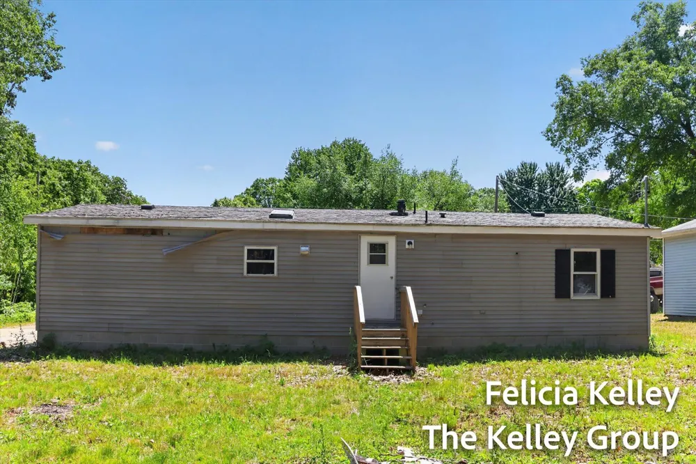 17158 Seneca Court Winfield Township, MI 49329
