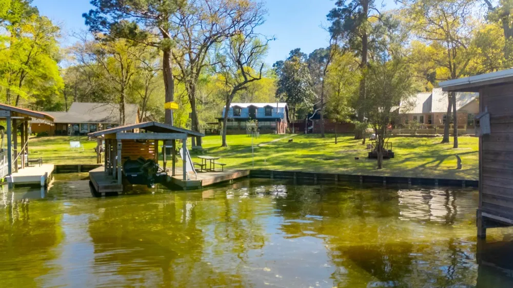 160 Dailey Road Crockett, TX 75835