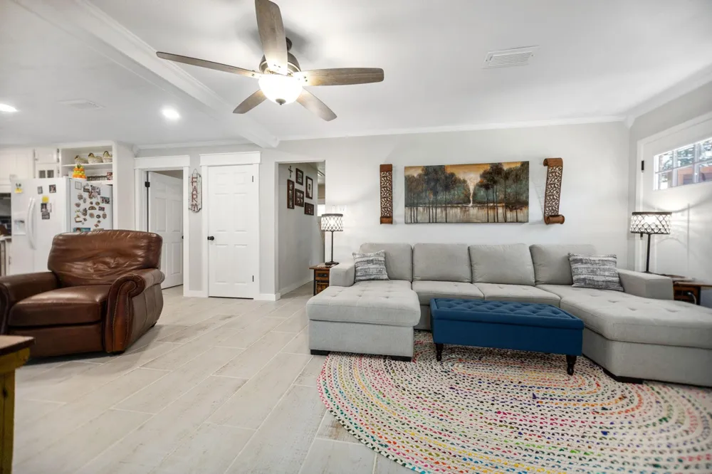 160 Dailey Road Crockett, TX 75835