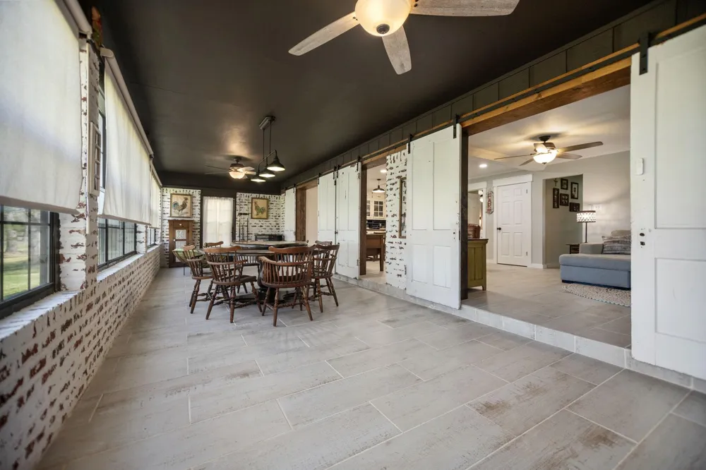 160 Dailey Road Crockett, TX 75835