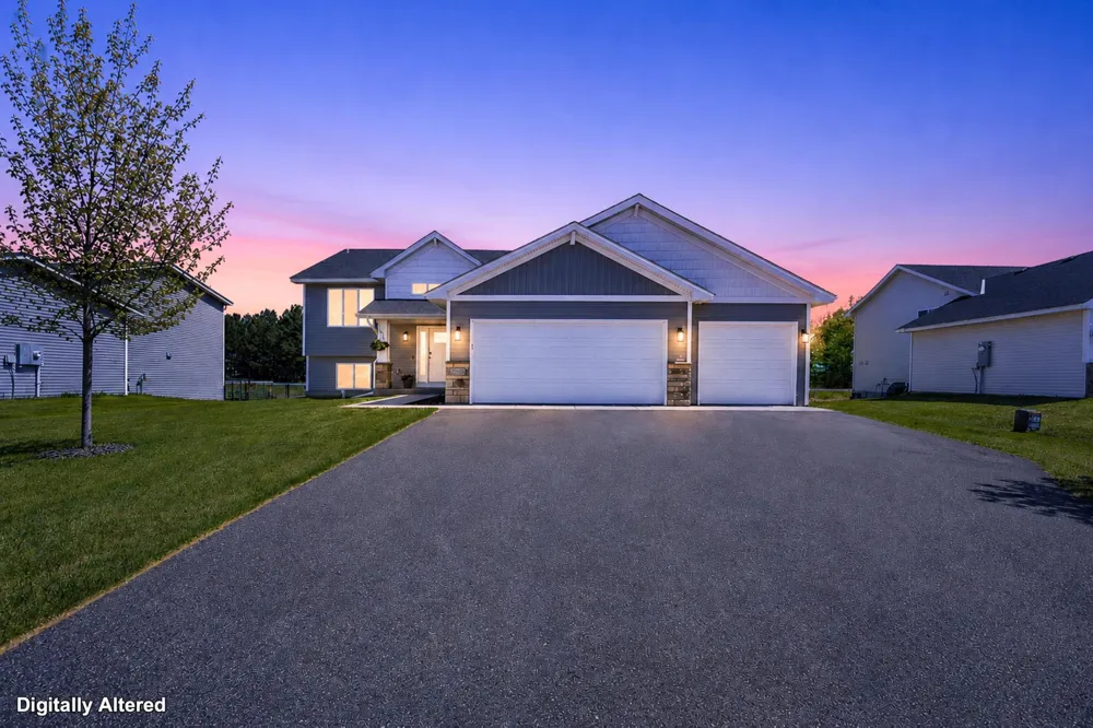 25695 Euclid Avenue Wyoming, MN 55092