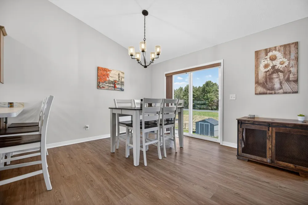 25695 Euclid Avenue Wyoming, MN 55092