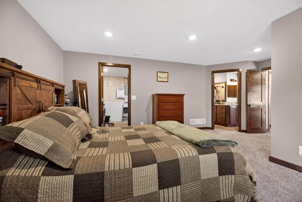 25695 Euclid Avenue Wyoming, MN 55092