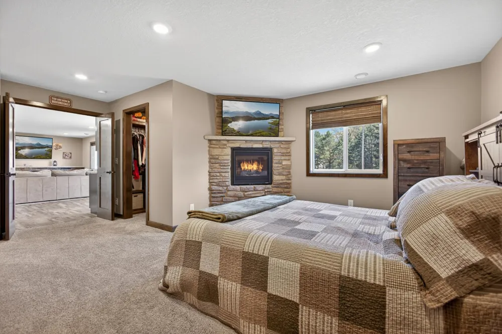 25695 Euclid Avenue Wyoming, MN 55092