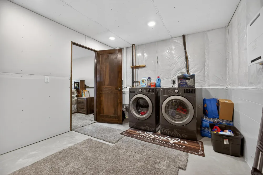 25695 Euclid Avenue Wyoming, MN 55092
