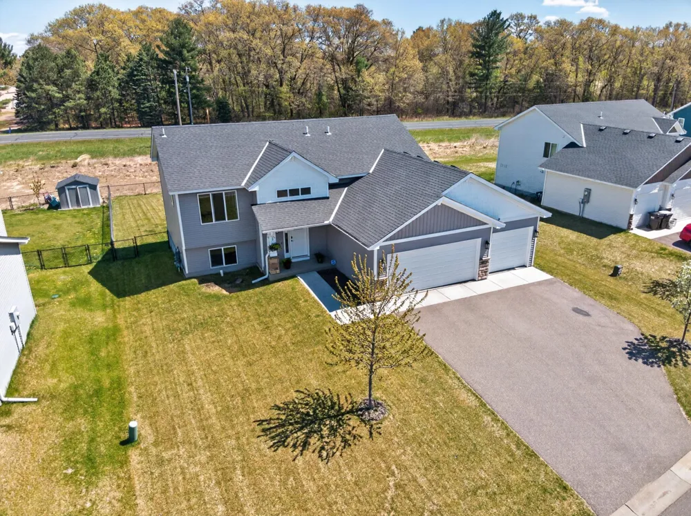 25695 Euclid Avenue Wyoming, MN 55092