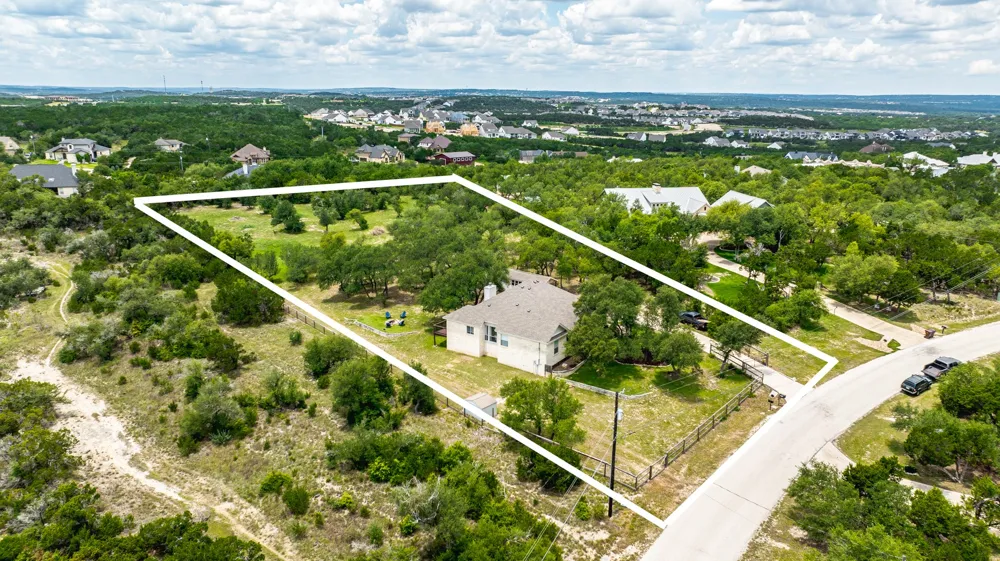 2016 Hidden Hills Drive Dripping Springs, TX 78620