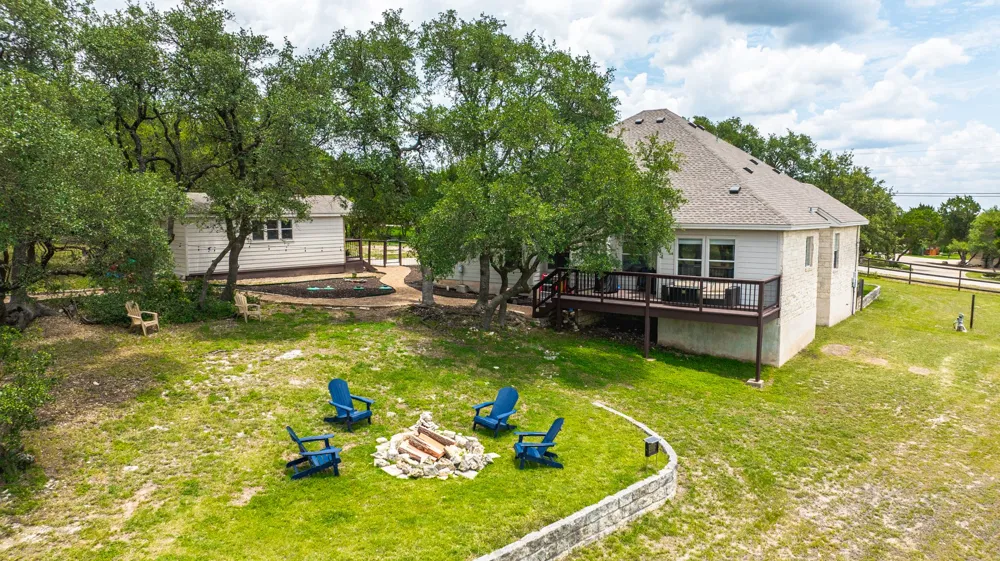 2016 Hidden Hills Drive Dripping Springs, TX 78620