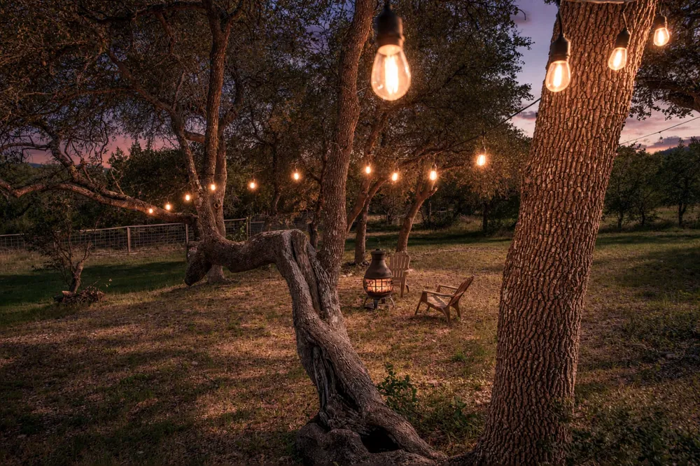2016 Hidden Hills Drive Dripping Springs, TX 78620
