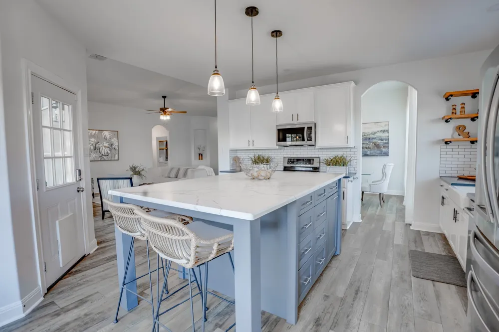 2016 Hidden Hills Drive Dripping Springs, TX 78620