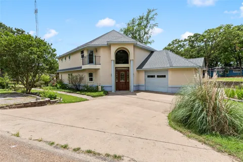 142 Deer Island Road