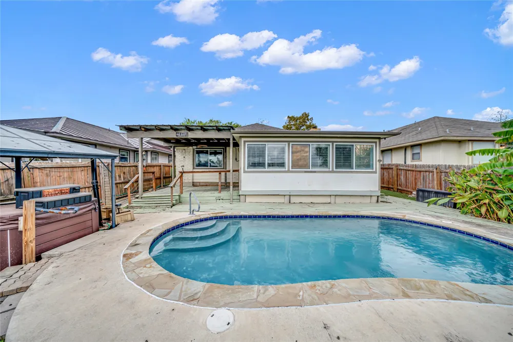 1133 Lago Vista Street San Marcos, TX 78666