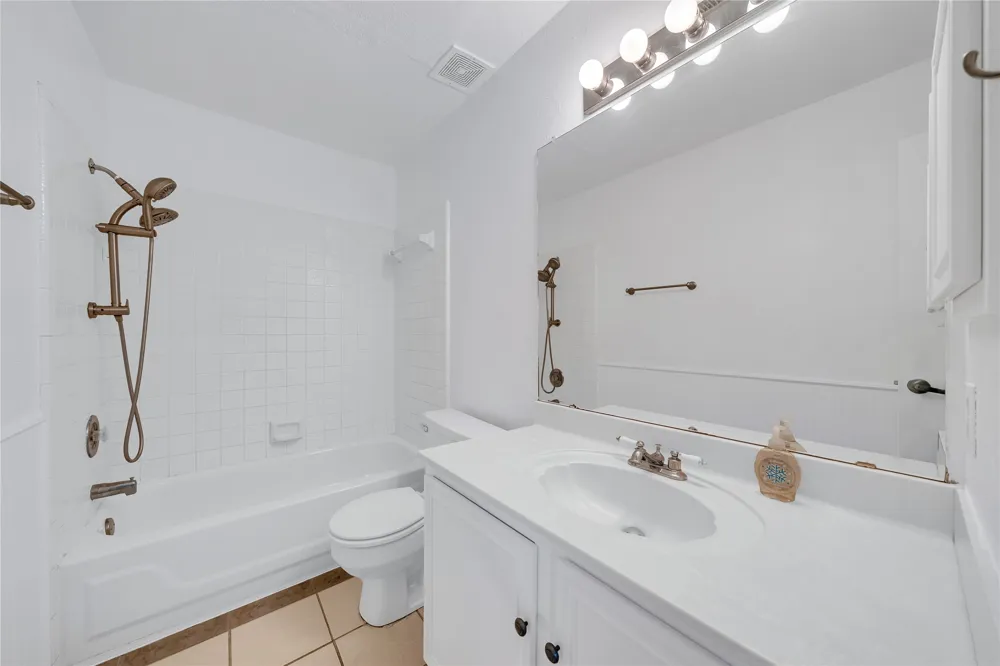1133 Lago Vista Street San Marcos, TX 78666