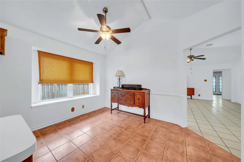 1133 Lago Vista Street San Marcos, TX 78666